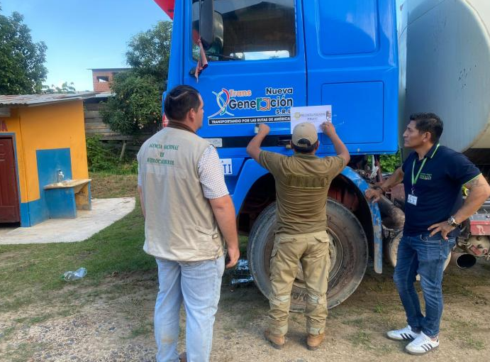 ANH incauta 18.043 litros de diésel en La Paz y Beni y desarticula acopio ilegal de combustibles