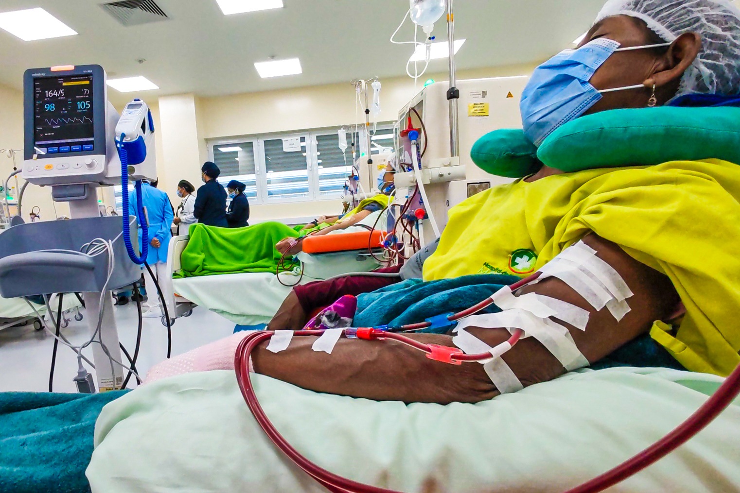 Hospital de Montero triplica atención a pacientes renales y aumenta sesiones de hemodiálisis en más del 500% 