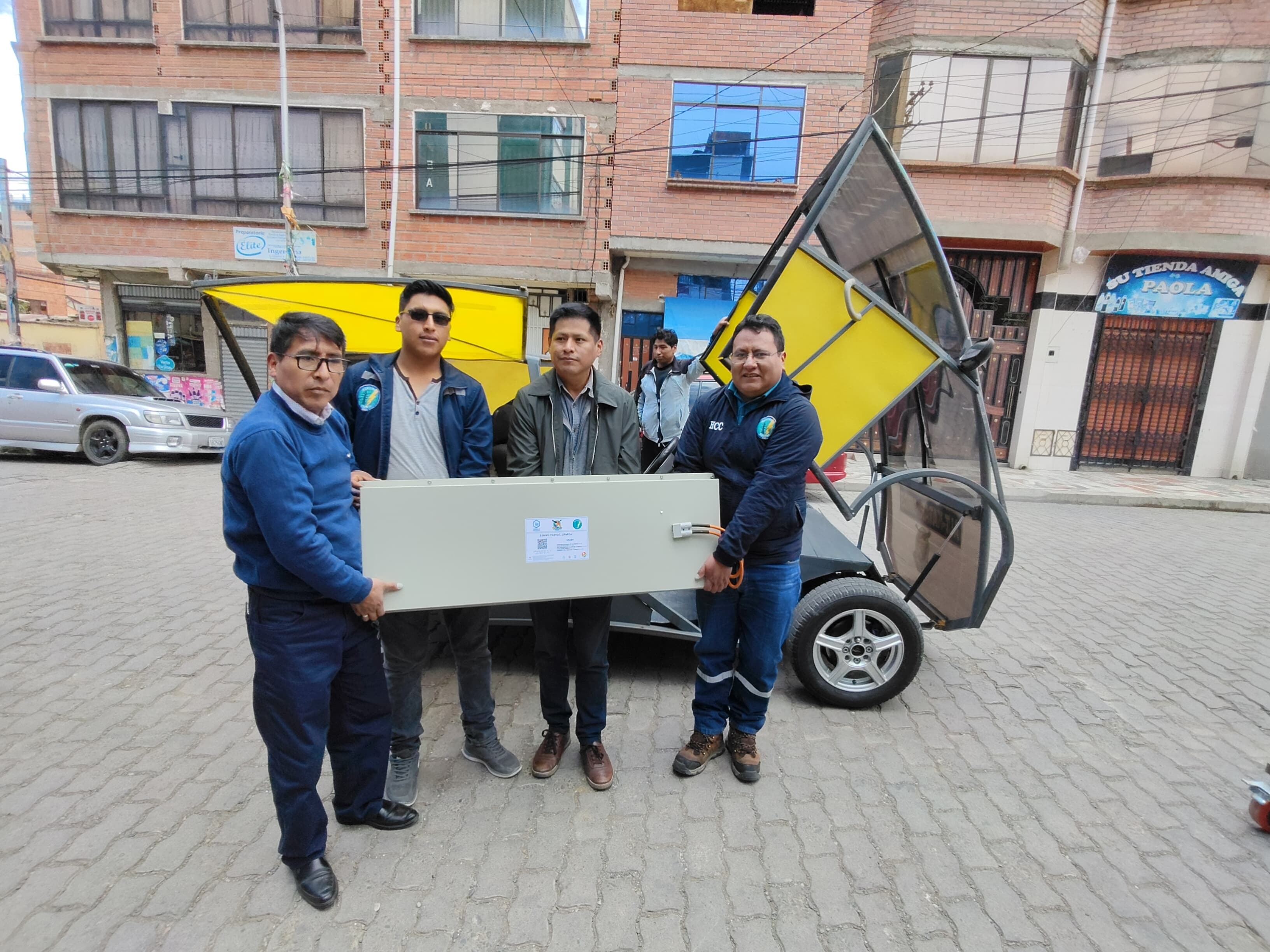 YLB impulsa a estudiantes de la UPEA rumbo al Rally Solar 2025 con baterías de litio de desarrollo nacional