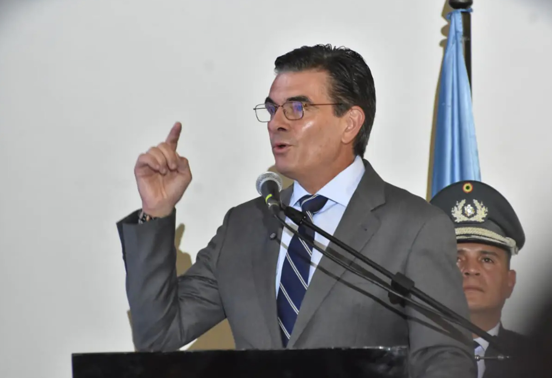 CUATRO DECRETOS SUPREMOS ESTRATÉGICOS PARA EL PAÍS