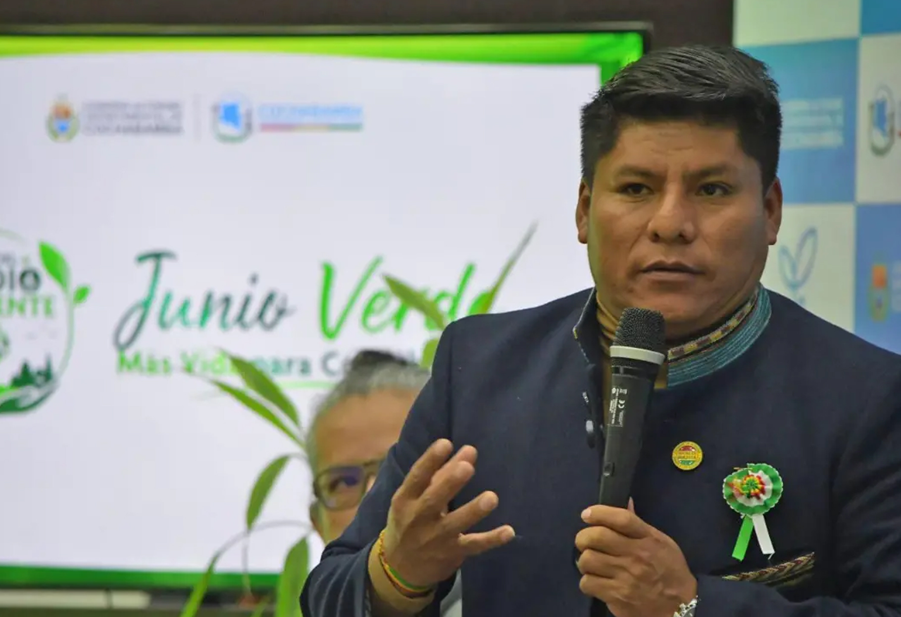“DESBLOQUEE, SEÑOR GOBERNADOR”: CRECEN LAS CRÍTICAS A LOZA POR INACCIÓN ANTE BLOQUEOS
