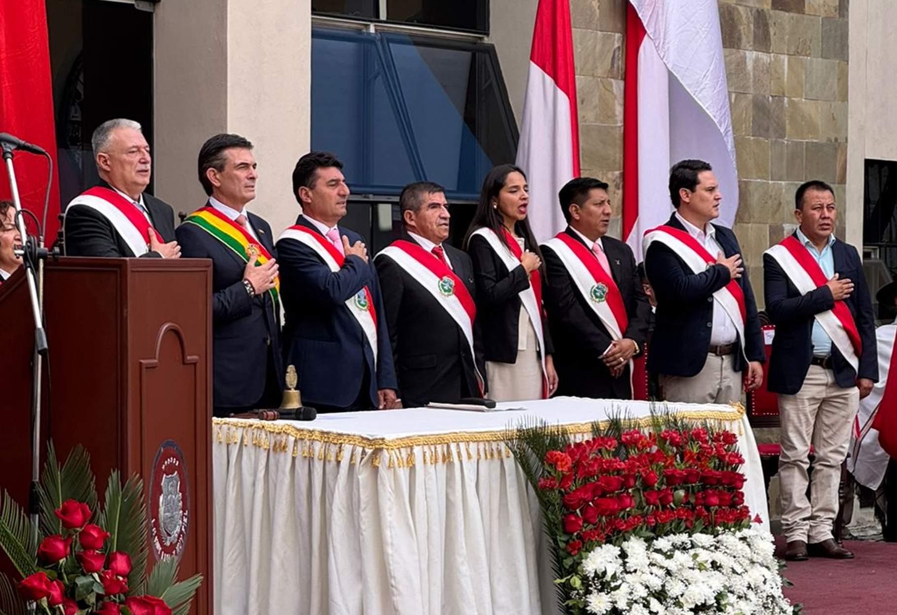 RODRIGO PAZ RINDE HOMENAJE A TARIJA EN LOS 209 AÑOS DE LA BATALLA DE LA TABLADA
