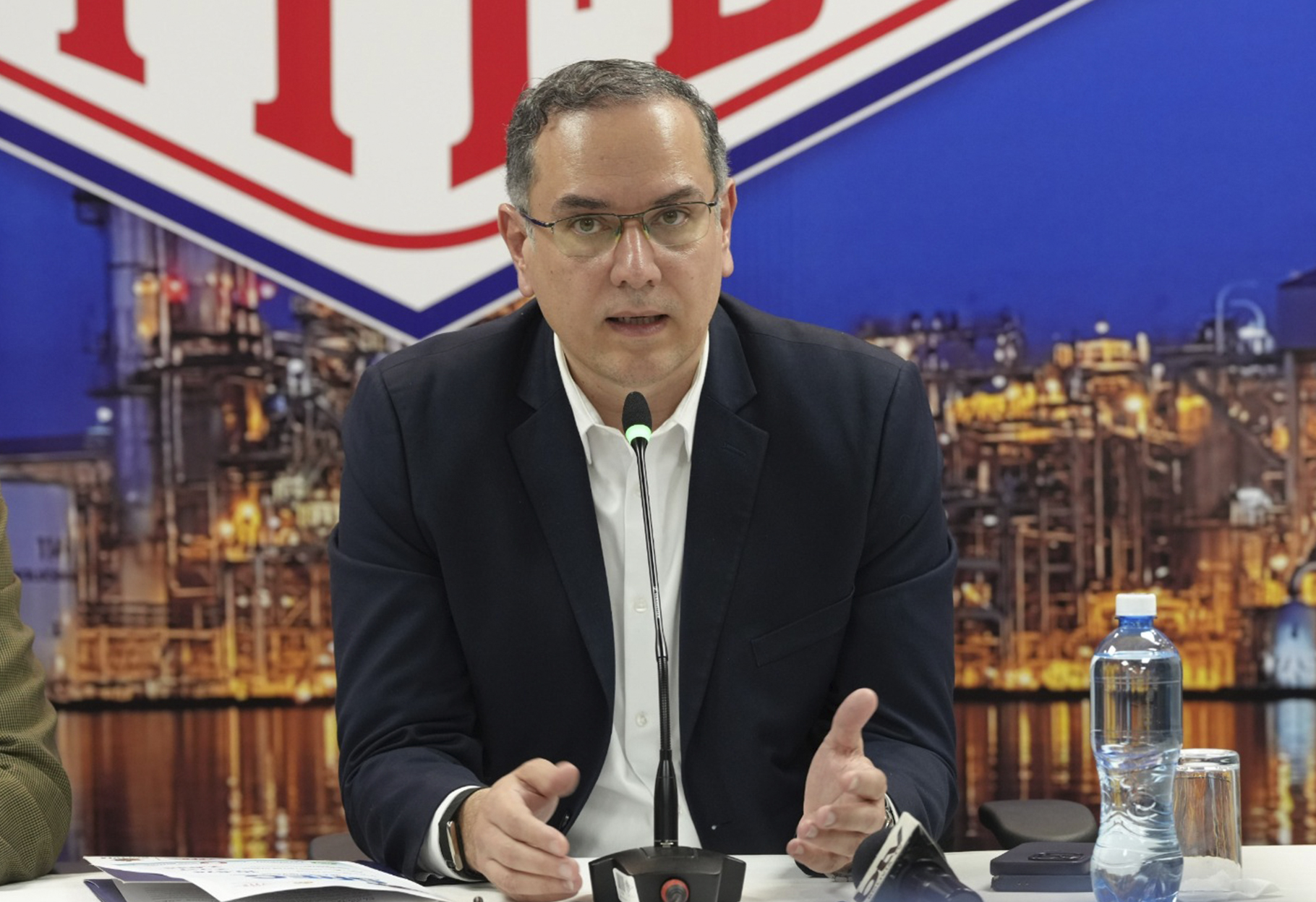 “YPFB: DENUNCIAN DESFALCO MILLONARIO Y PRESUNTO BENEFICIO A LA FAMILIA ARCE”